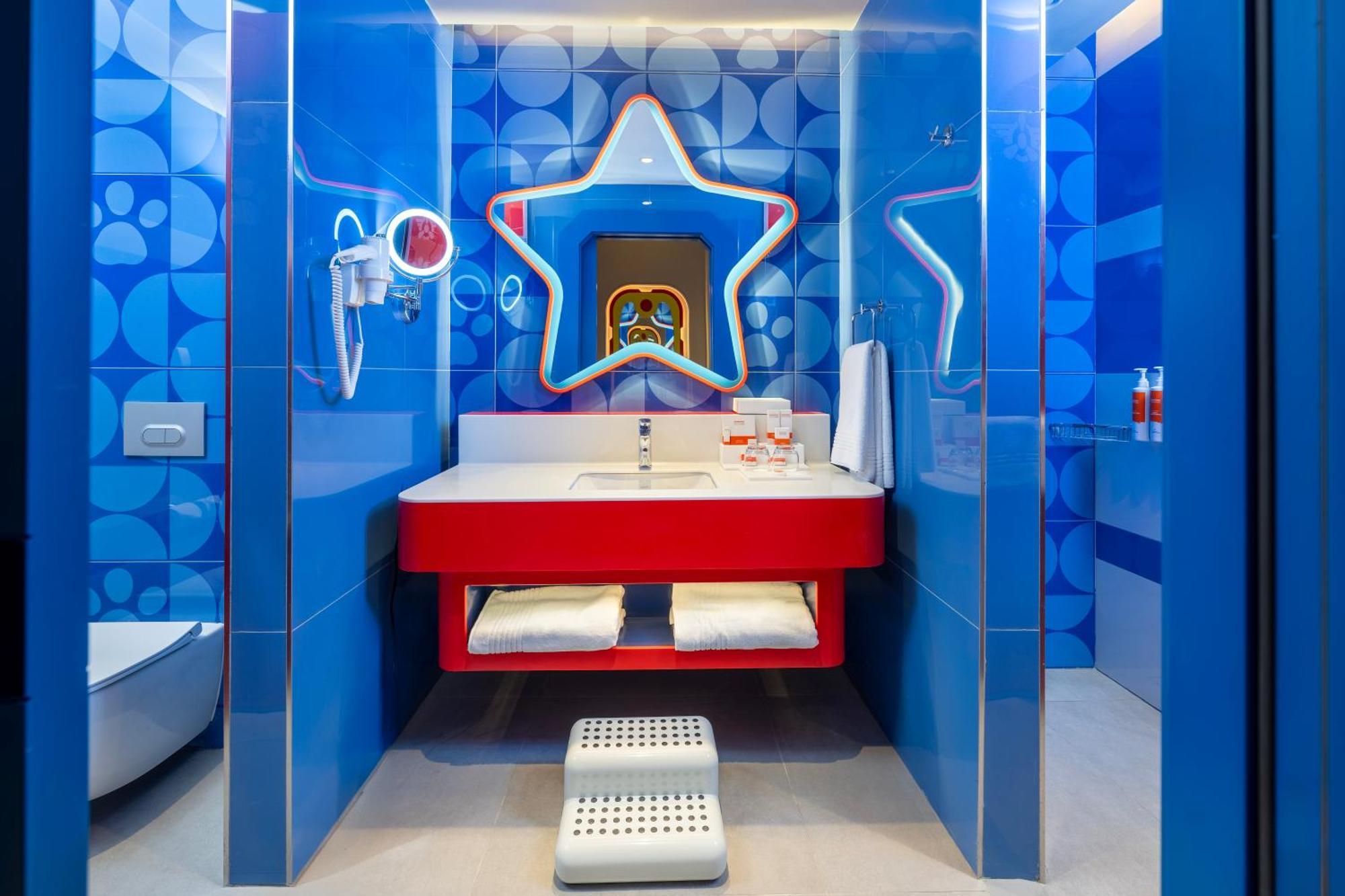 The Land Of Legends Nickelodeon Hotel Antalya Белек Экстерьер фото