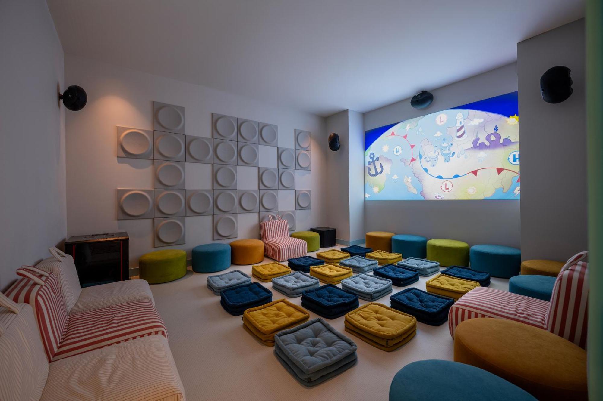 The Land Of Legends Nickelodeon Hotel Antalya Белек Экстерьер фото